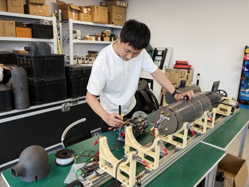 沙丁鱼200无人潜航器核心测试完成 湖南大学团队创新成果引领海洋智能装备发展